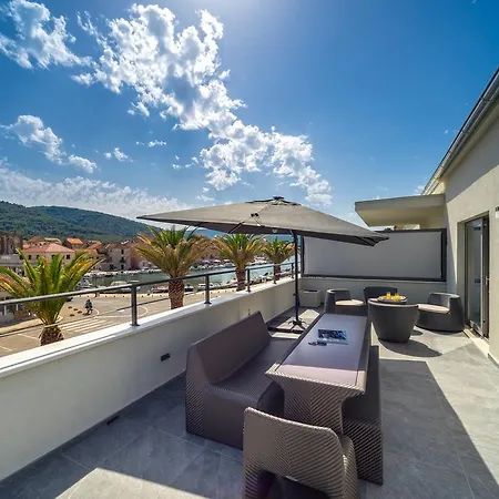 Madrugada Old Stari Grad (Hvar)