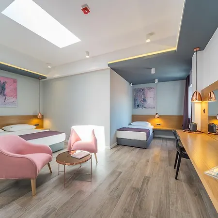 Madrugada Old Stari Grad (Hvar)